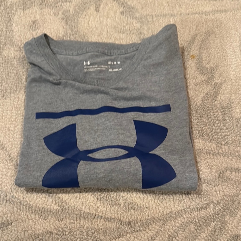 Under Armour Men's Gray T-Shirt